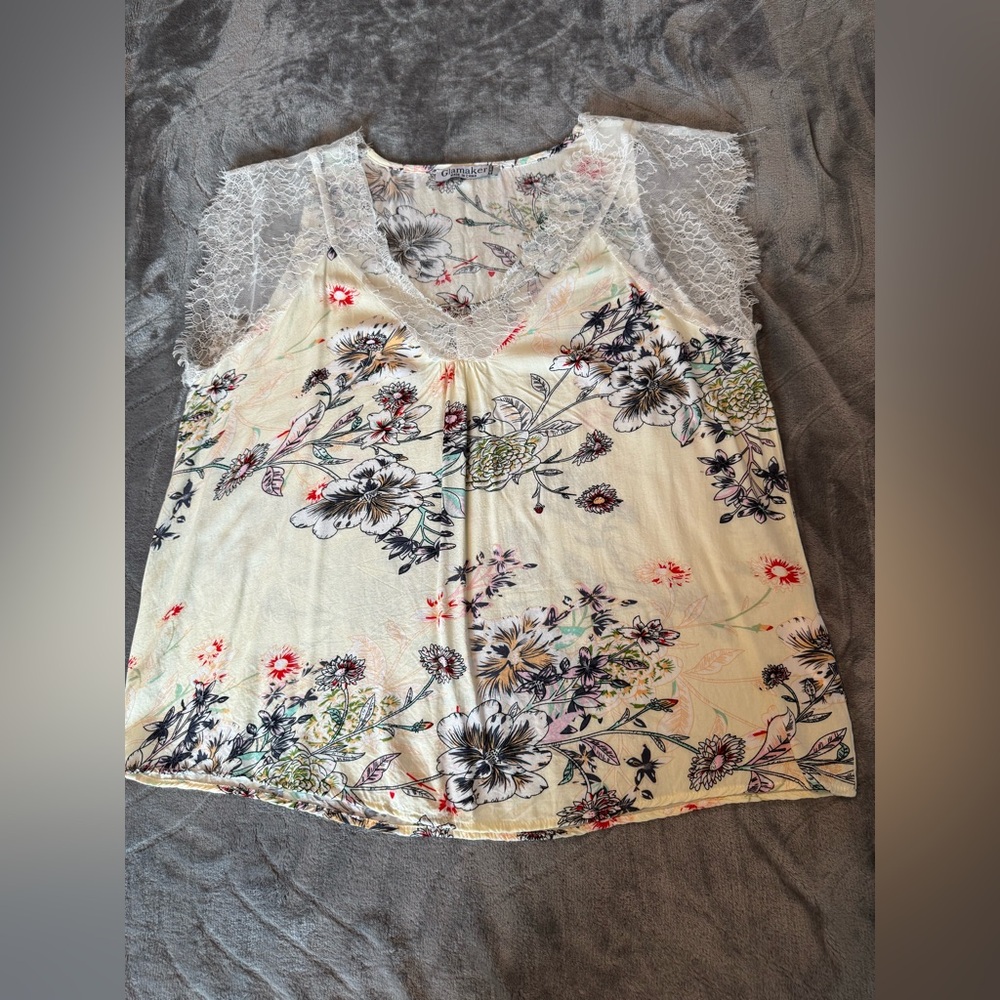 Floral Lace Trim Blouse - Cream